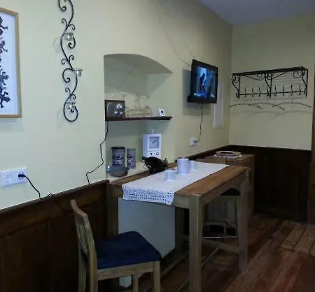 Haus Wasmuth - Ferienwohnung Dorfplatz Neustadt an der Weinstraße Extérieur photo